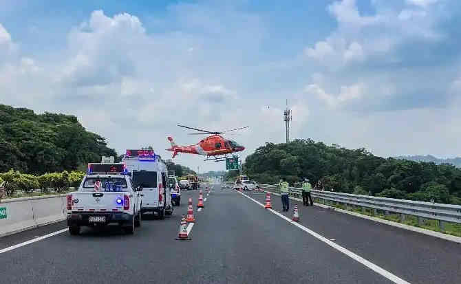 汉源高速公路汽车救援案例